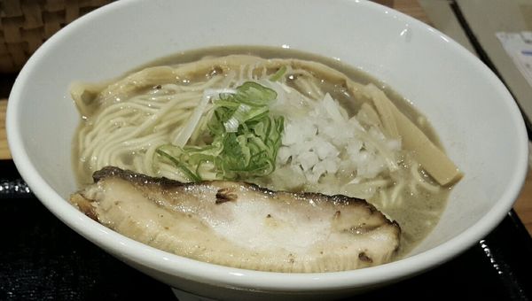 「煮干そば 850円」@つけめん・らーめん・煮干そば 金狼の写真