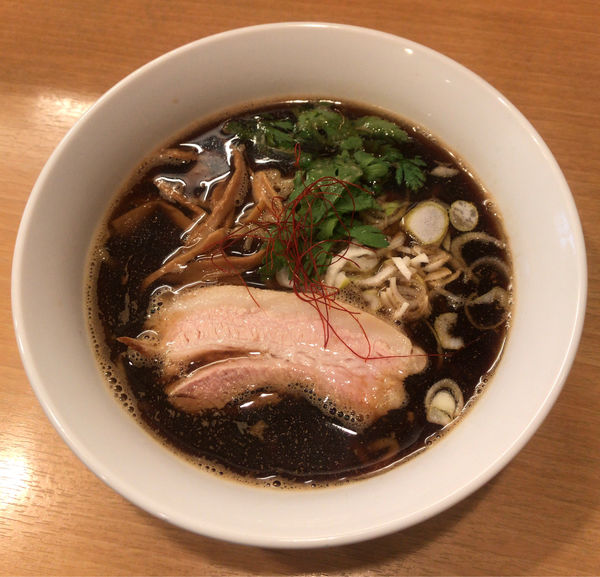「さんまブラックらーめん（700円）」@麺処 葵 aoiの写真
