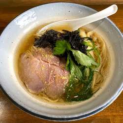 淡麗中華そば ８００円