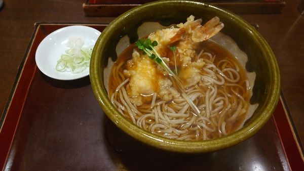 「天ぷらそば」@さらしな総本店 中野北口店の写真