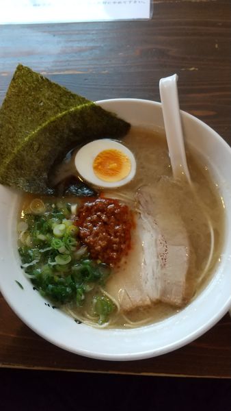 「旨辛とんこつラーメン」@あぐら家の写真