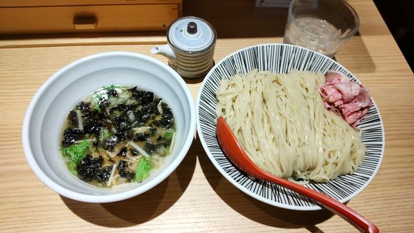 「塩つけ麺 中盛り」@焼きあご塩らー麺 たかはし アトレ川崎店の写真