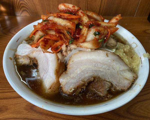 「小ラーメン＋タマネギキムチ」@ラーメン二郎 亀戸店の写真