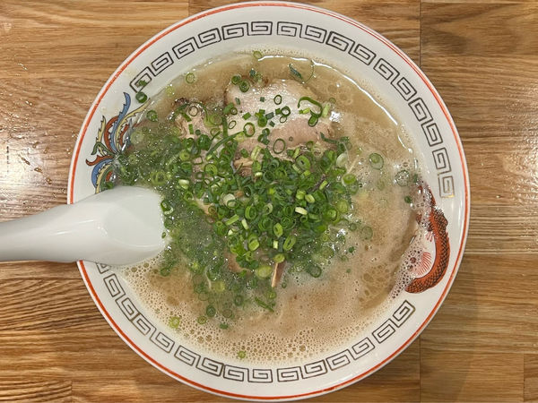 「博多ラーメン」@博多ラーメン でぶちゃん 高田馬場本店の写真