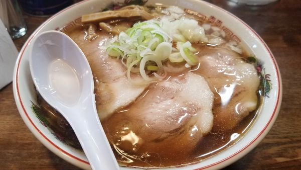 「国産肩チャーシューメン　醤油」@らあめん 寸八 総本店の写真