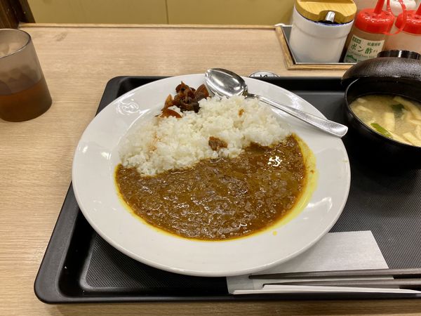 「創業ビーフカレー 450円」@松屋 本八幡南口店の写真