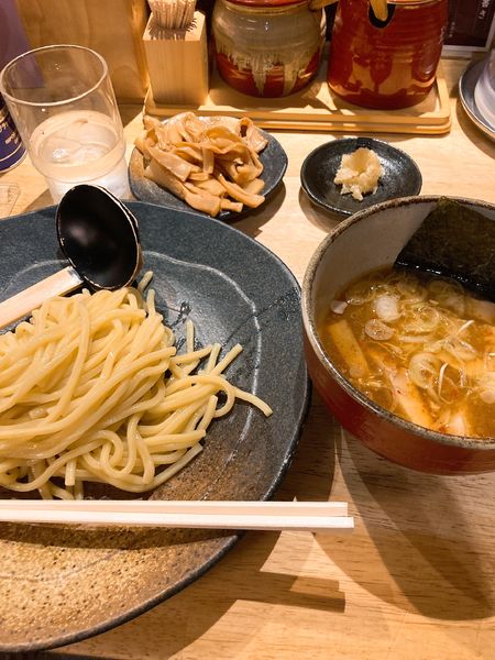 「つけ麺小盛り メンマトッピング」@つけ麺屋 やすべえ 渋谷店の写真