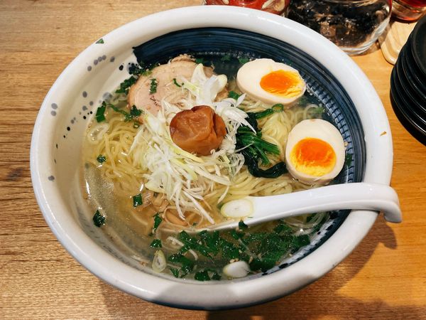 「梅塩ラーメン」@俺流塩らーめん 渋谷本店の写真