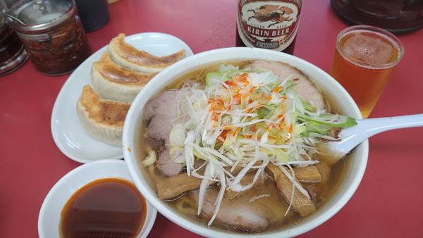「チャーシューメン¥950ネギ110餃子320ビール650」@一品香 小山の写真