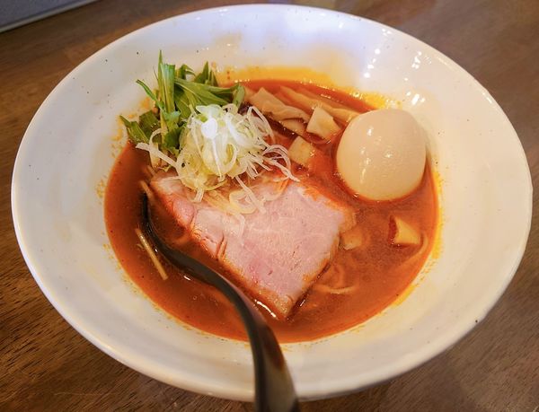 「辛中華」@ラーメン翼の写真