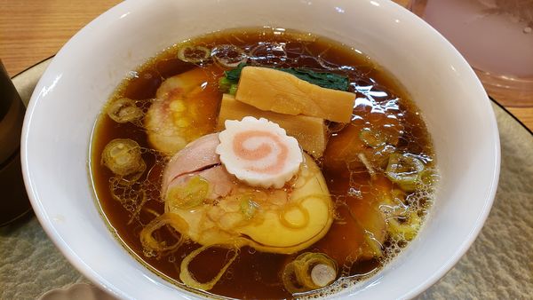 「深緑黒出汁 もろみポーク2枚」@中華そば 深緑の写真