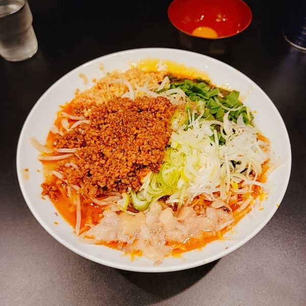 「台湾ラーメン麺少なめアブラホアジャオ＋塩・ショウガ」@豚風。の写真