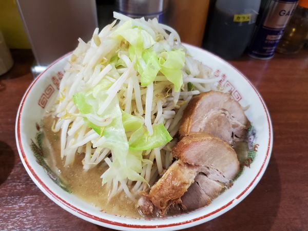 「ラーメン・にんにく」@ラーメン 豚んちの写真
