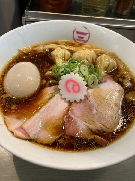 「特中華そば」@横浜中華そば 維新商店の写真