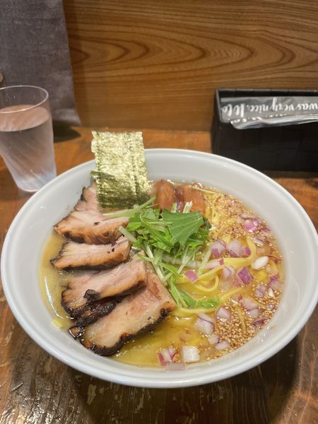 「鷄白チャーシューそば（大盛り）」@麺屋たつみ 喜心 狭山店の写真