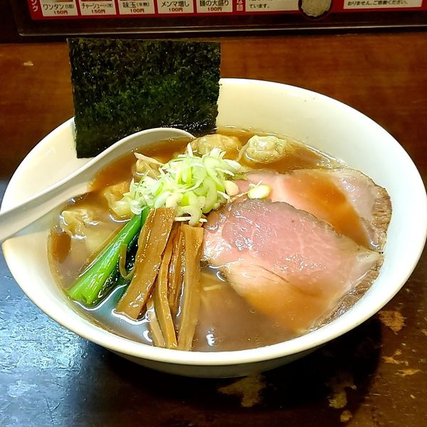 「あっさり煮干し＋ワンタン」@ラーメン 一兎の写真