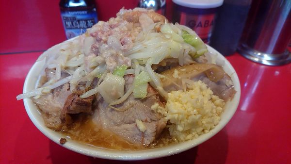 「ラーメン小(770円)豚増し(200円)ニンニクアブラ」@ラーメン二郎 西台駅前店の写真