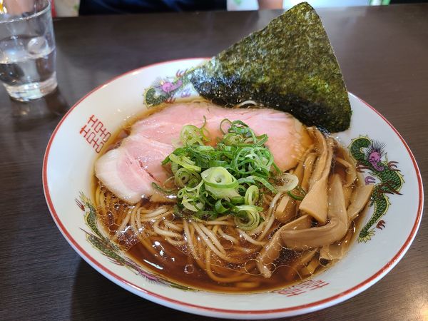 「鶏らーめん醤油」@燵家製麺の写真