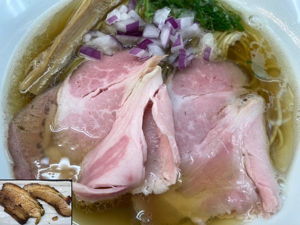 「鯵煮干し塩(細)＋煮豚バラ２枚」@麺や 睡蓮の写真