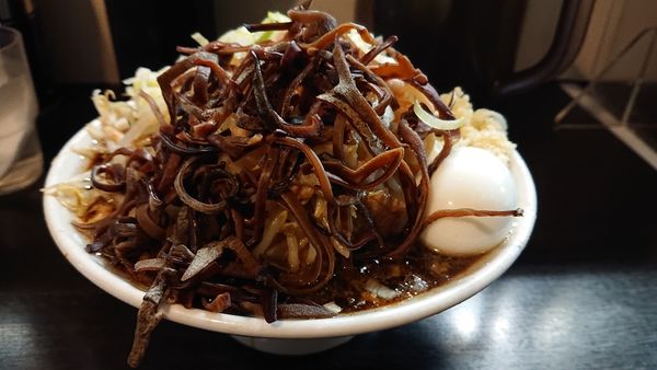 「ブラックデビル ニンニク少し アブラ」@豚星。の写真