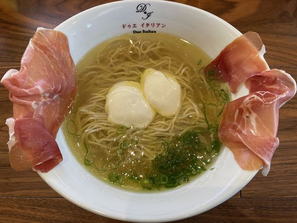「らぁ麺生ハムフロマージュ」@黄金の塩らぁ麺 ドゥエ イタリアン 宇都宮店の写真
