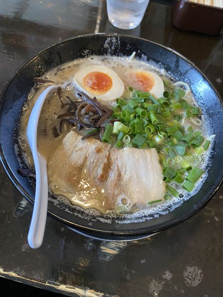 「クラシック濃豚プラス味玉」@濃厚豚骨 NOTO﻿И ノートンの写真