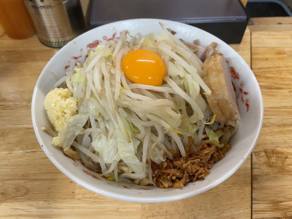 「小豚2枚(800円)+汁なし(80円)」@ラーメン 登良治郎の写真
