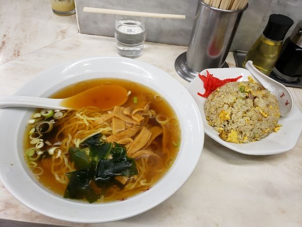 「ラーメン チャーハン セット【本日のサービス】」@つけ麺大王 蒲田店の写真