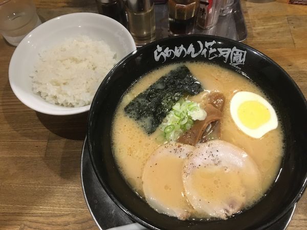 「嵐げんこつラーメン(味噌)+ライス」@らあめん花月嵐 武蔵関店の写真