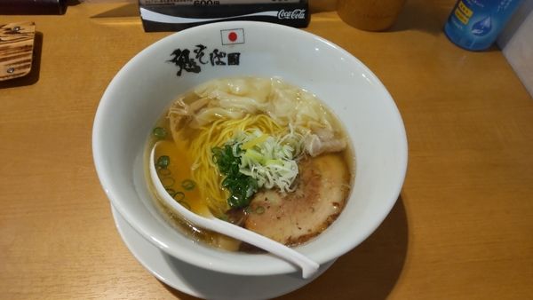 「鬼塩ワンタンラーメン」@鬼そば 藤谷の写真