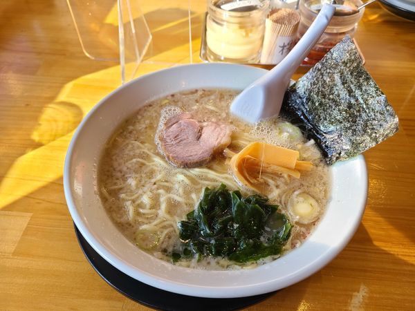 「正油ラーメン」@ラーメンショップ椿 大玉店の写真
