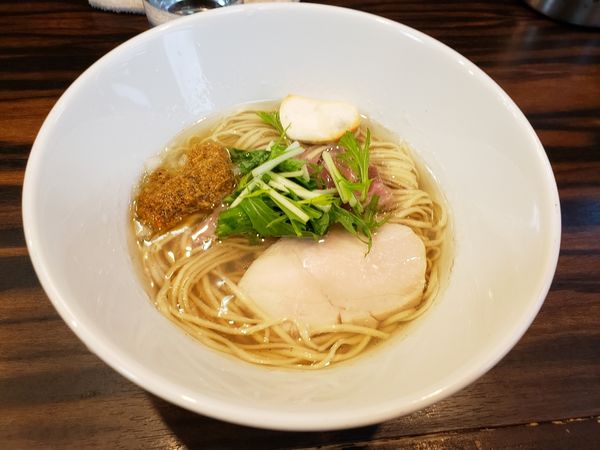 「ムール貝出汁中華そば」@中華そば 梟の写真