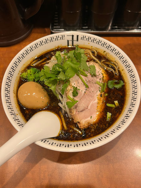 「スパイス・味玉ラー麺 980円」@スパイス・ラー麺 卍力 秋葉原店の写真