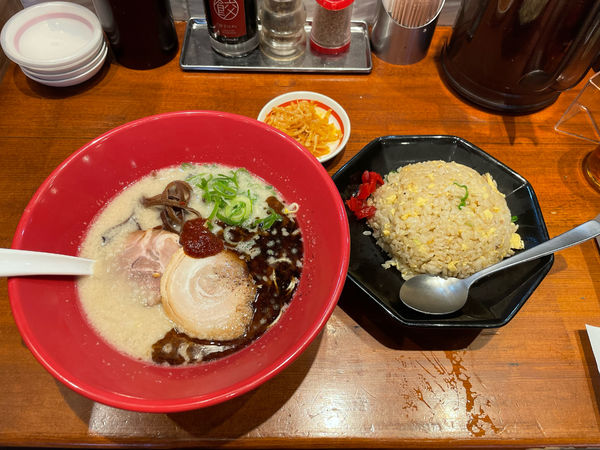 「赤丸新味、ランチチャーハン」@一風堂 太宰府インター店の写真