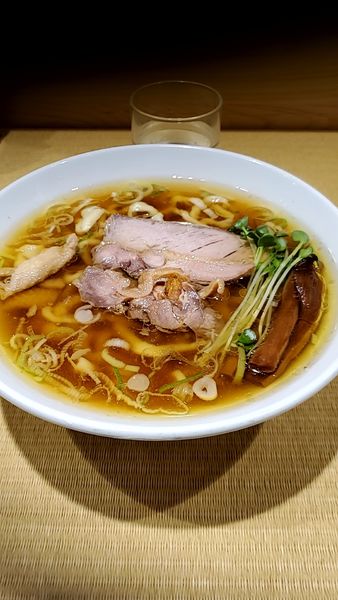 「親鳥中華そば」@手打 親鶏中華そば 綾川の写真