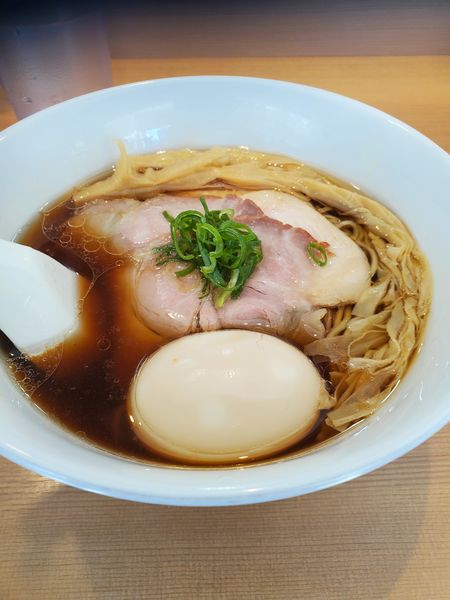 「特製醤油ラーメン」@らぁ麺 はやし田 横浜店の写真