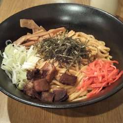 油そば(特大) 紅しょうが