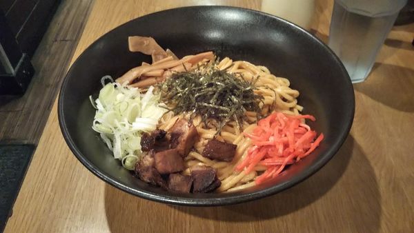 「油そば(特大) 紅しょうが」@麺や寵児の写真