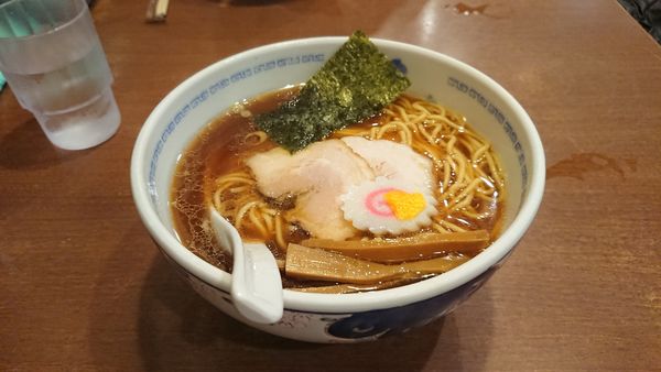 「醬油ラーメン大盛」@たけちゃんにぼしらーめん 調布店の写真