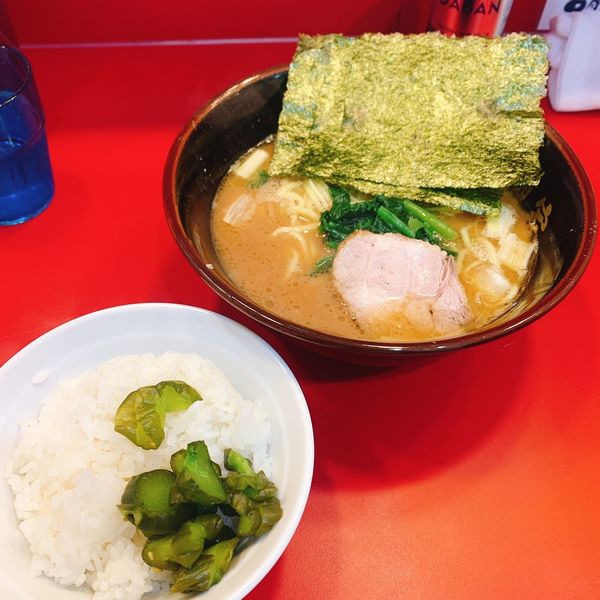 「らーめん　700円」@らーめん 谷瀬家 新橋店の写真