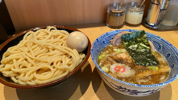 「つけ半チャーシュー、味玉」@くり山の写真