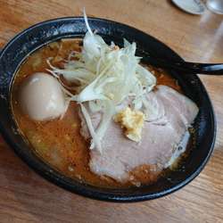 味玉入り津軽辛味噌ラーメン 1000円