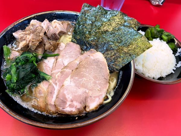 「チャーシューめん(中)」@横浜ラーメン 友希家 ~絆~の写真