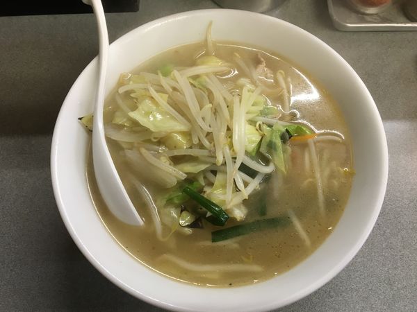 「タンメン 800円」@盛運亭の写真