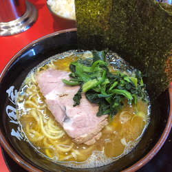 鹿島田志田家　ラーメン:750円