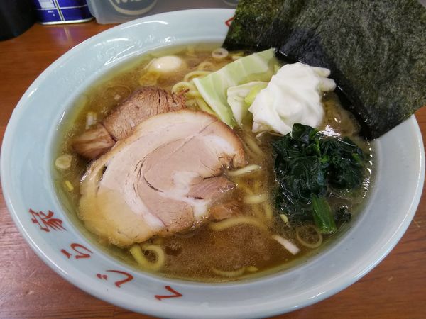 「横浜豚骨ラーメン　並（１玉）　※サービス券で５００円」@ラーメン くじら家の写真