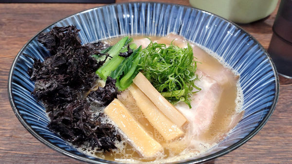 「【昼】蟹そば」@中華そば 燕屋商店の写真