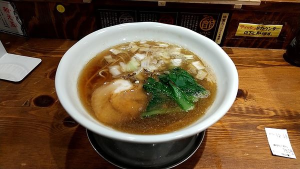 「瀬戸内煮干しラーメン 醤油（７５０円）」@瀬戸内いりこラーメン 古田島の写真