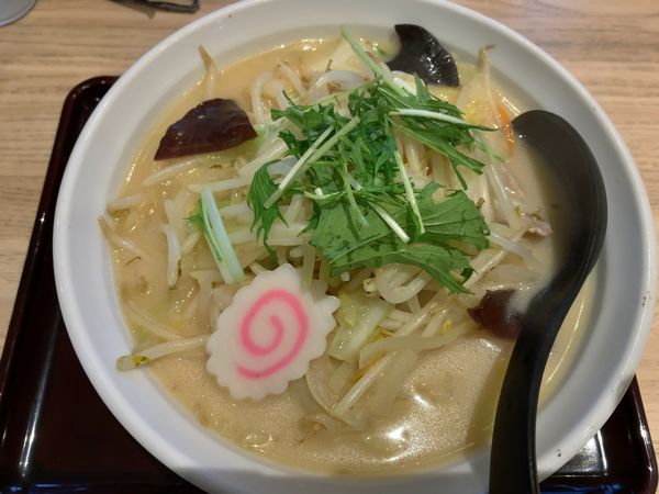 「濃厚タンメン」@埼玉タンメン 山田太郎 所沢本店の写真