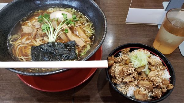 「支那そば＋味玉(700円)」@支那そば やそじの写真